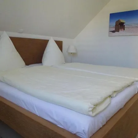 펜션 Captain's Modern Retreat 닌도르프