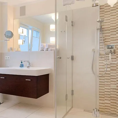 Captain's Modern Retreat