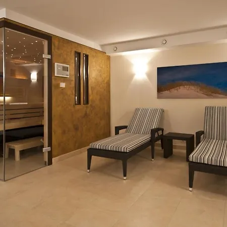 Captain's Modern Retreat